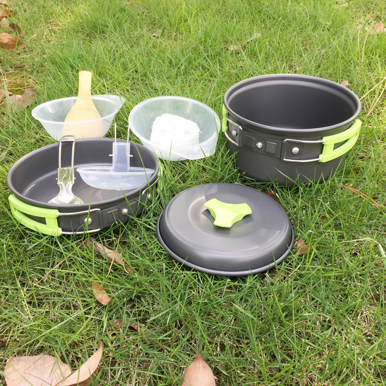 Outdoor cookware set